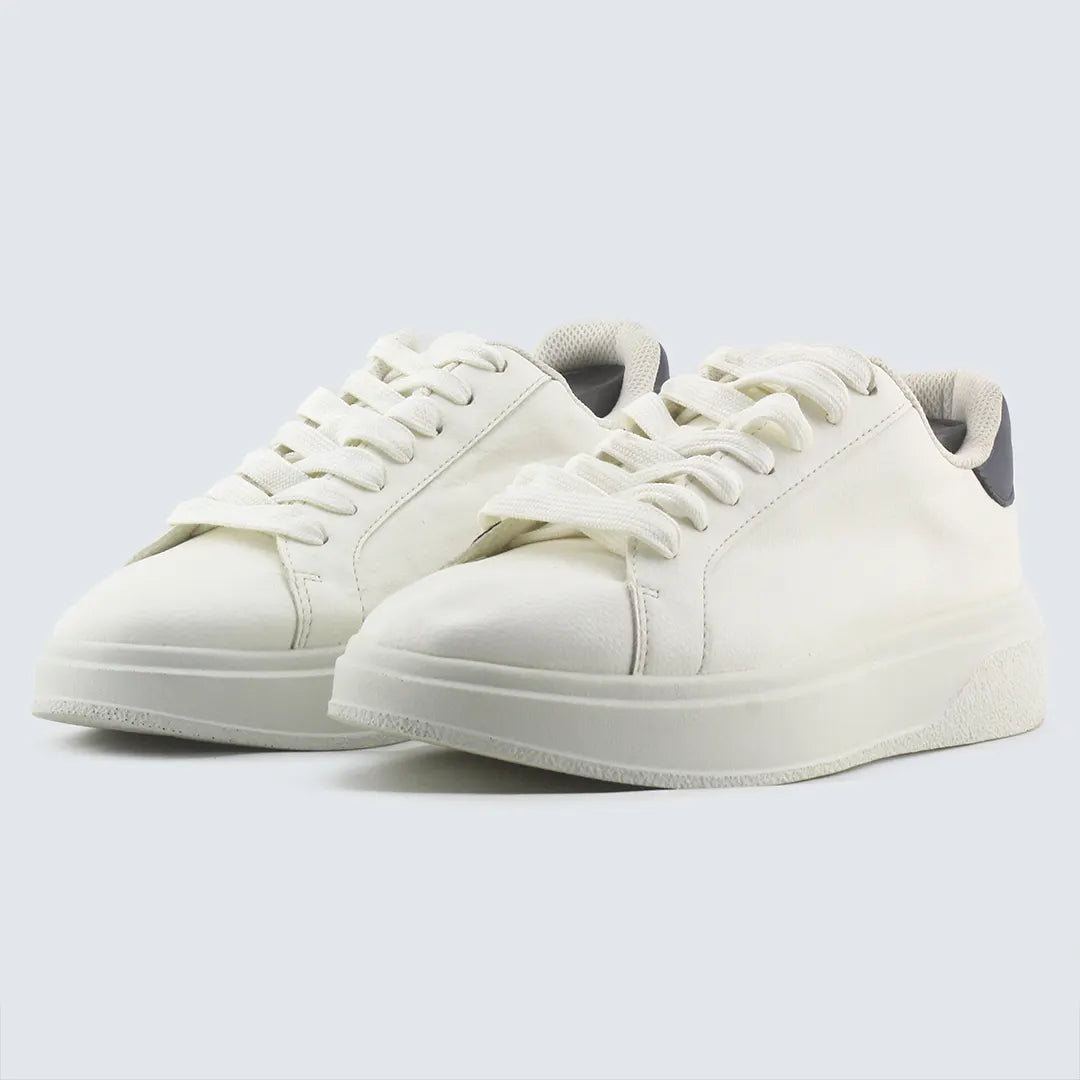 Classic Court Low Sneaker