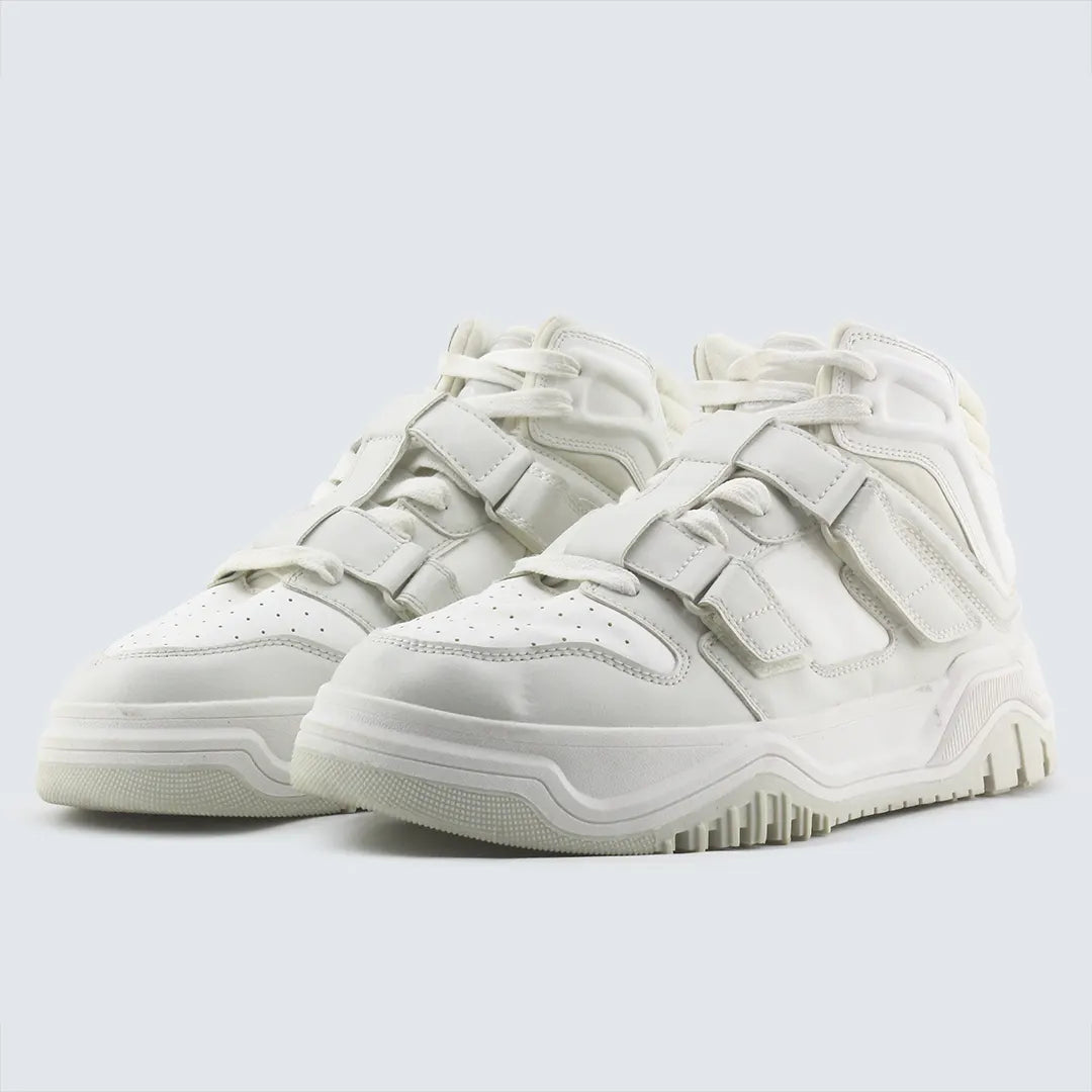 Minimal Black Canvas Sneaker