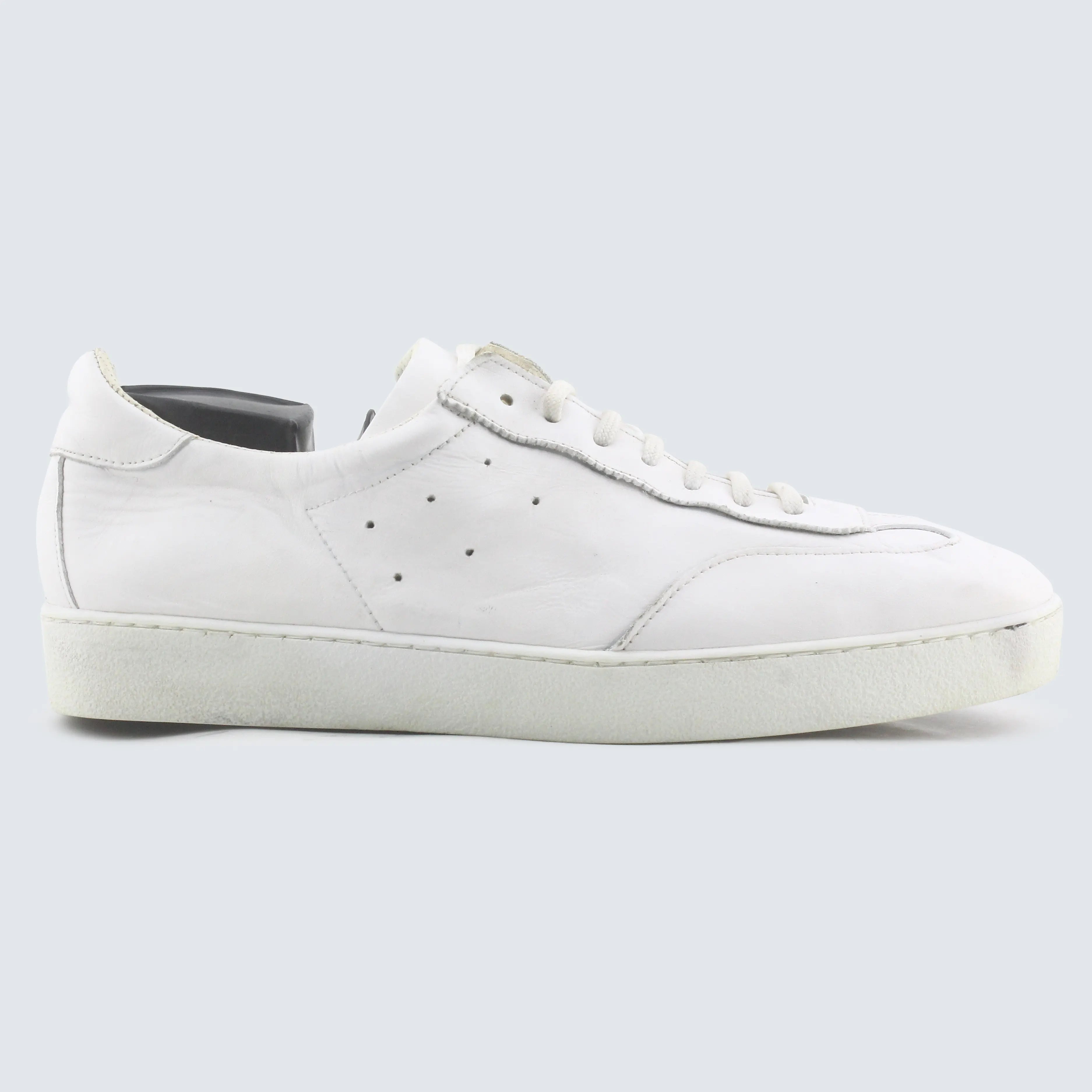 Retro White Trainer view
