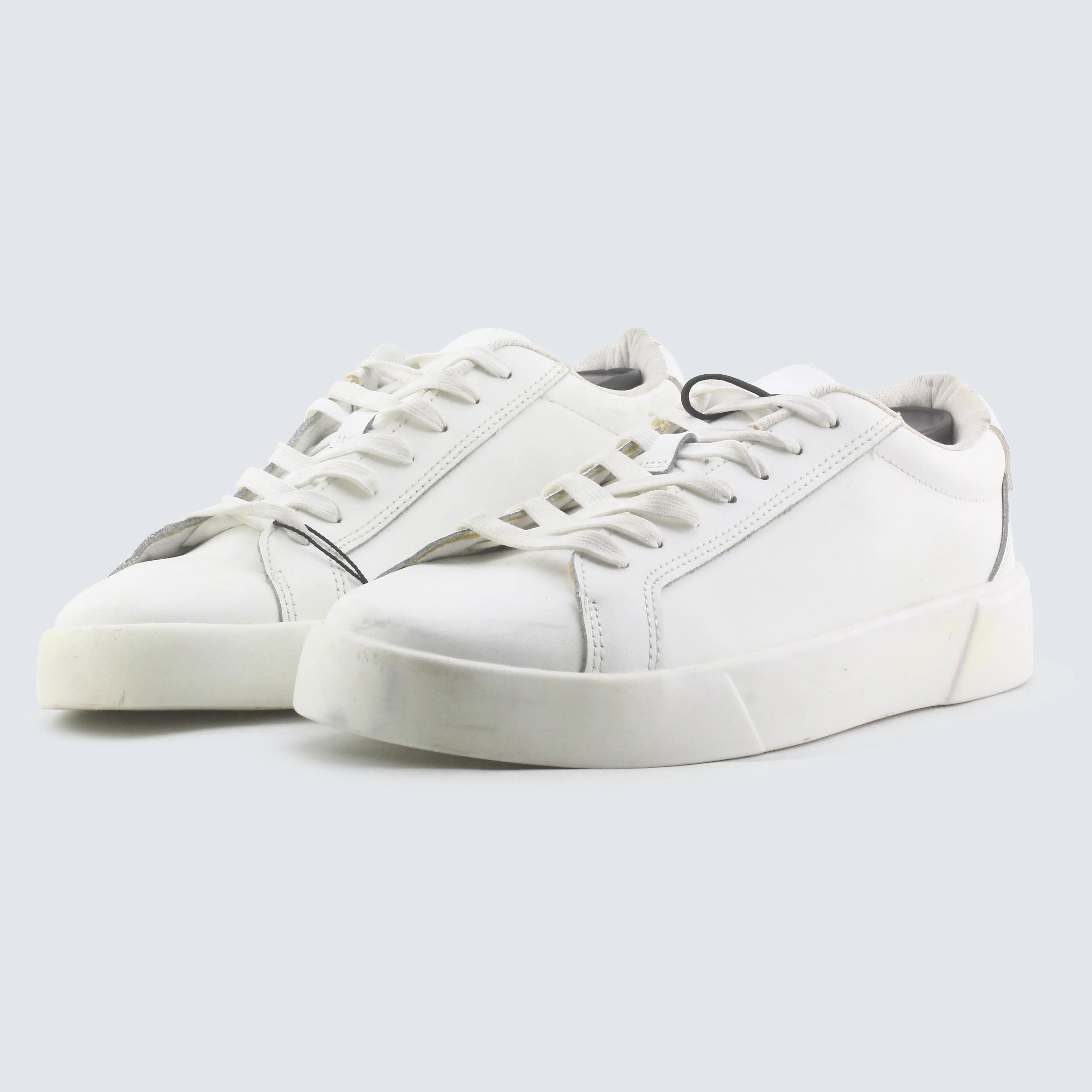 Cream Comfort Runner